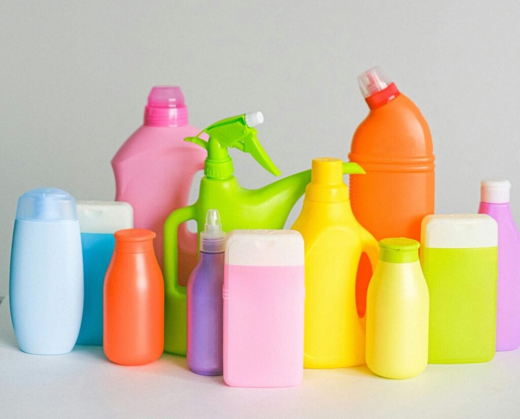 Cleaning Tips and Tools That Will Leave Your Reptile’s Enclosure Spotless